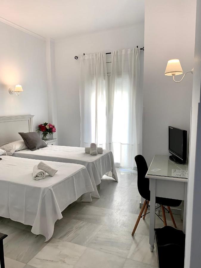Hotel Dona Blanca 2*