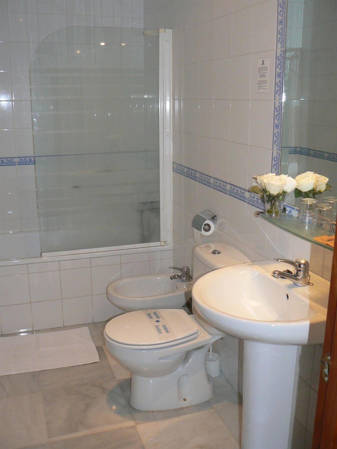 Dona Blanca Hotel