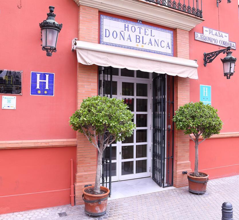 Dona Blanca Hotel 2*